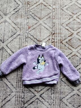 Kids Plush Lilac Crewneck Sweatshirt with Cartoon Puppy